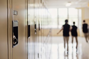 pro-con-lockers-2